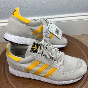 NWT adidas original forest grove - yellow